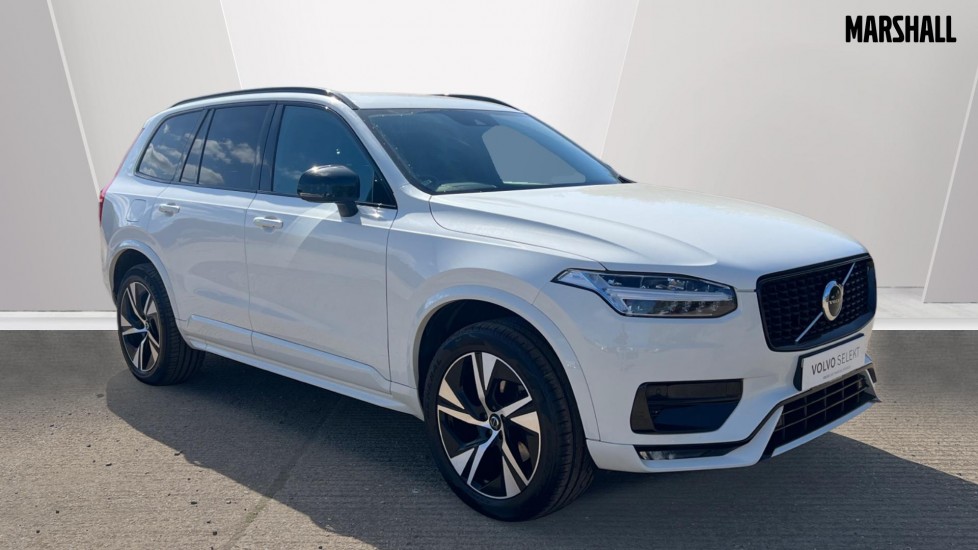 Volvo XC90 listing photo