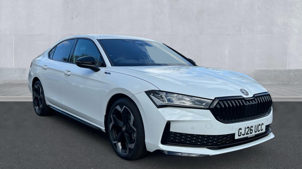 Skoda Superb listing photo