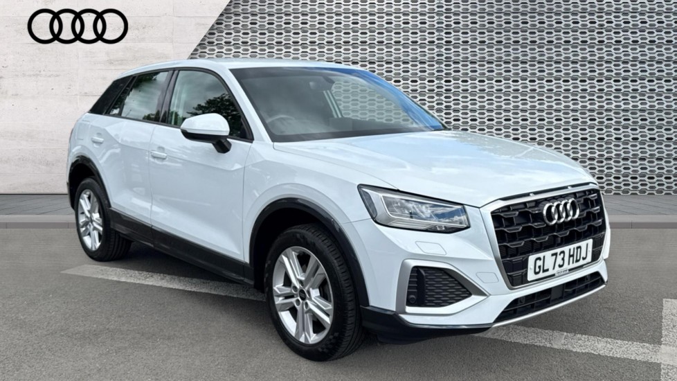 Audi Q2 listing photo