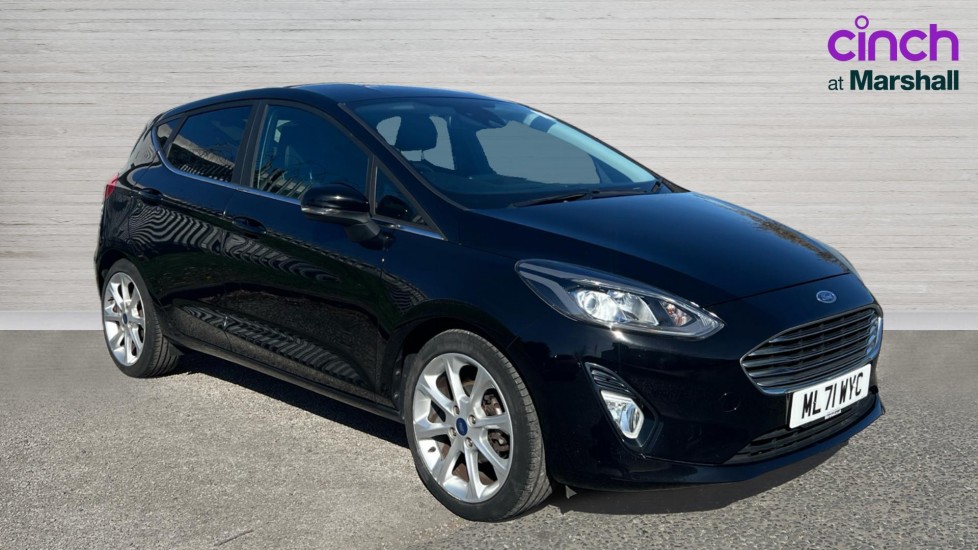 Ford Fiesta listing photo