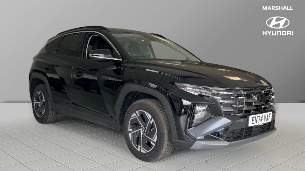 Hyundai Tucson listing photo