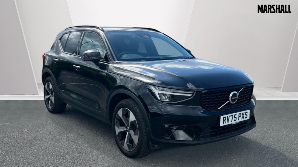 Volvo XC40 listing photo