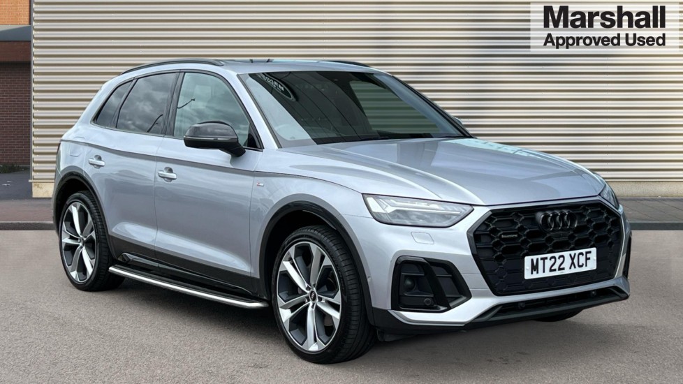 Audi Q5 listing photo