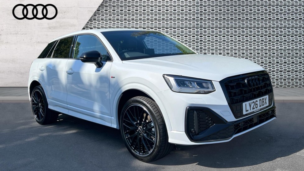 Audi Q2 listing photo