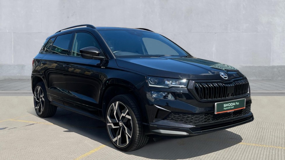 Skoda Karoq listing photo