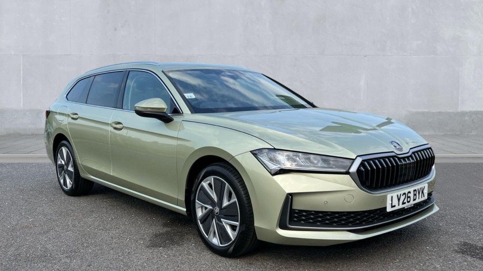 Skoda Superb listing photo