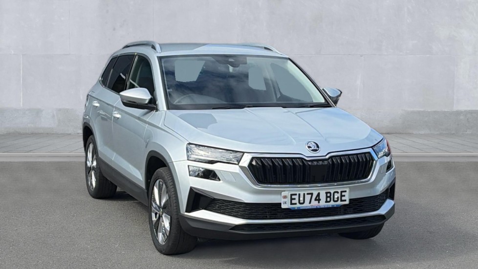 Skoda Karoq listing photo