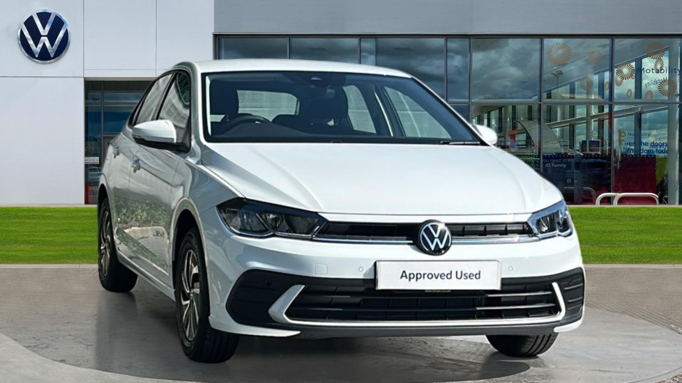 Volkswagen Polo listing photo