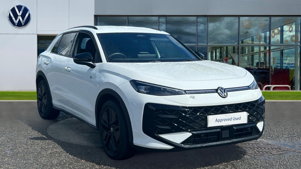 Volkswagen T-Roc listing photo