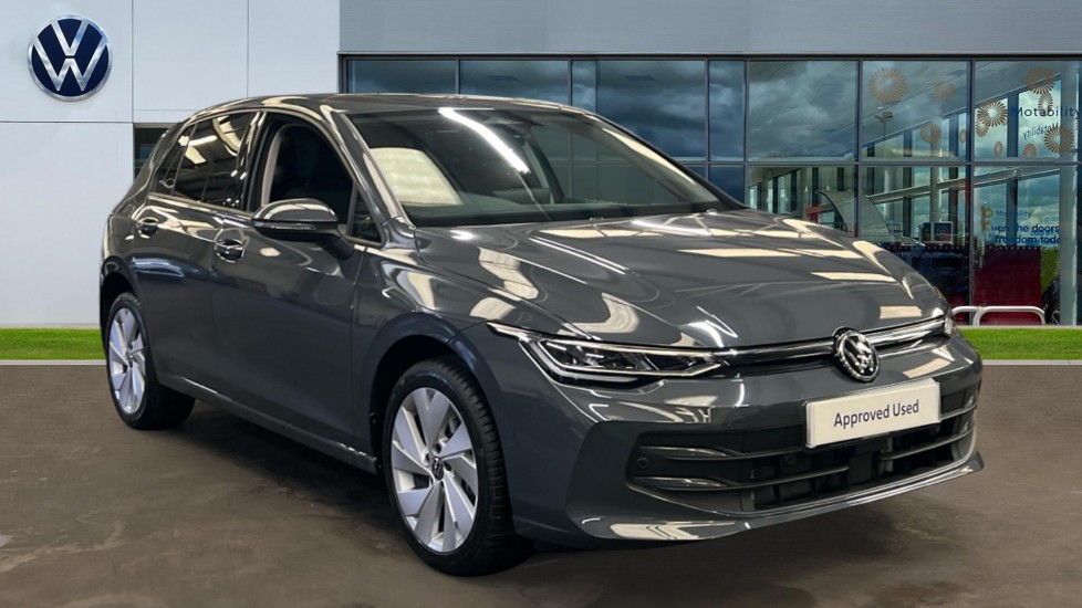 Volkswagen Golf listing photo