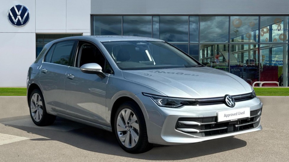 Volkswagen Golf listing photo