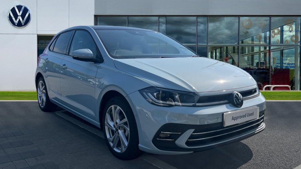 Volkswagen Polo listing photo