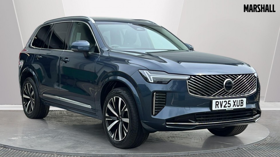 Volvo XC90 listing photo