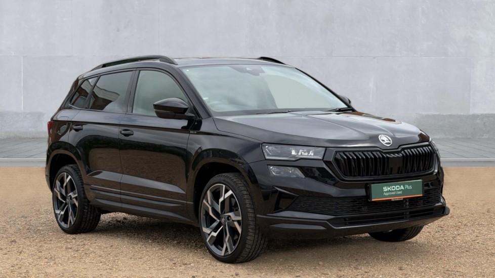 Skoda Karoq listing photo