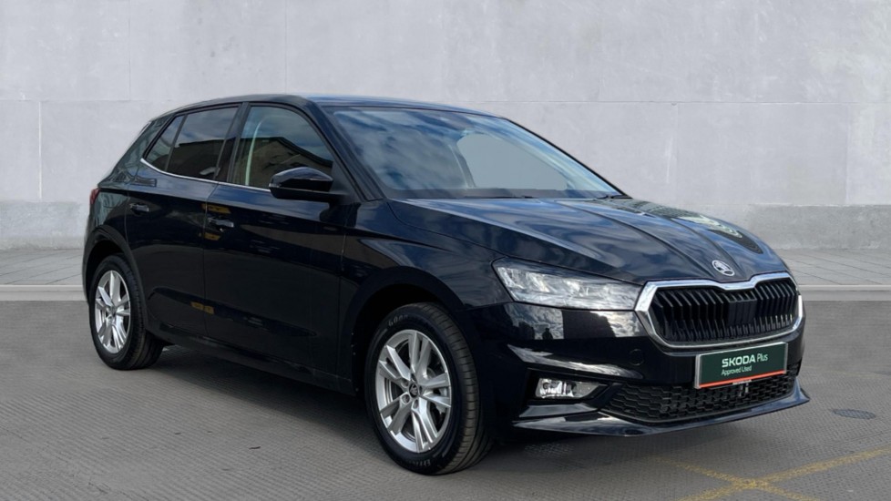 Skoda Fabia listing photo