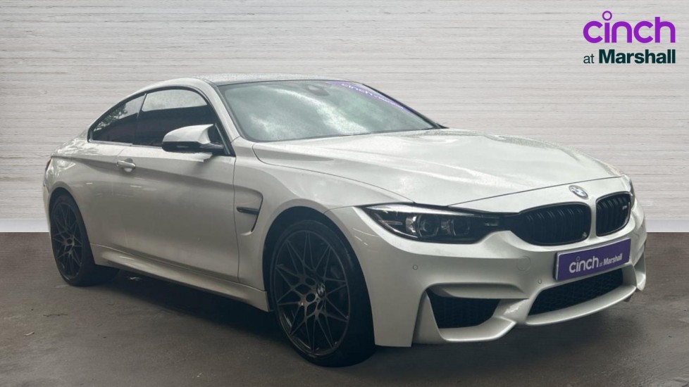 BMW M4 listing photo