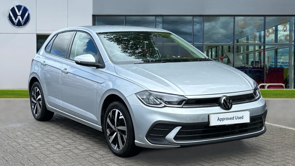 Volkswagen Polo listing photo