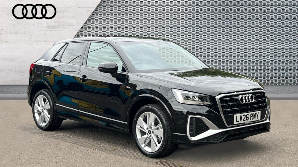 Audi Q2 listing photo