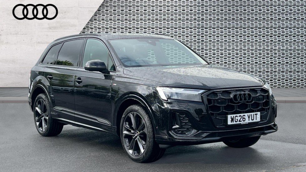 Audi Q7 listing photo
