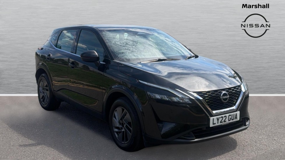 Nissan Qashqai listing photo