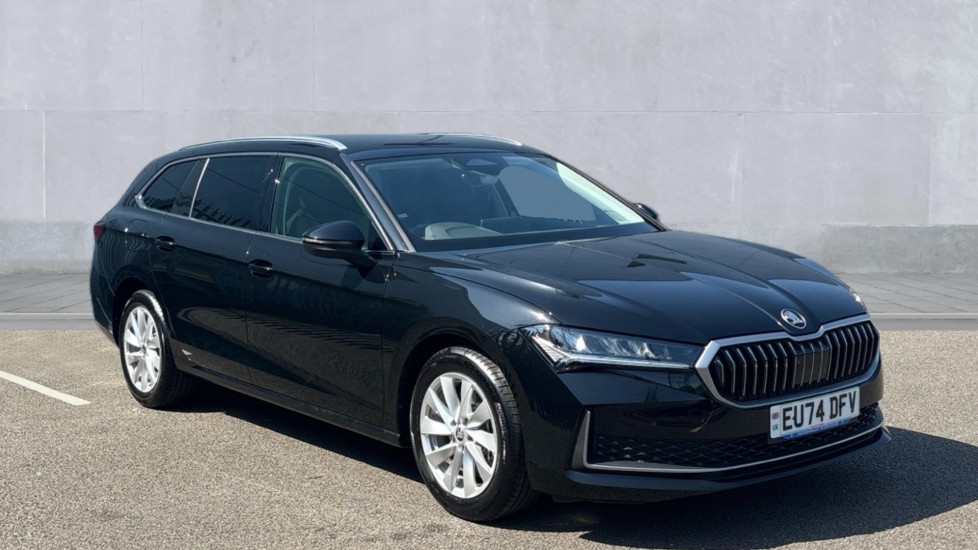 Skoda Superb listing photo