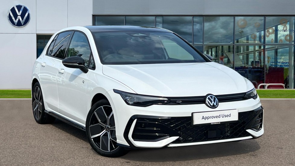 Volkswagen Golf listing photo