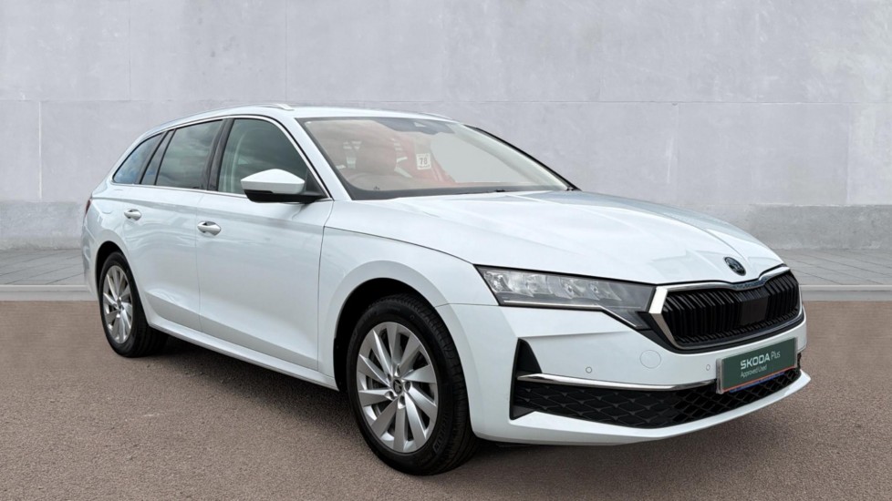 Skoda Octavia listing photo