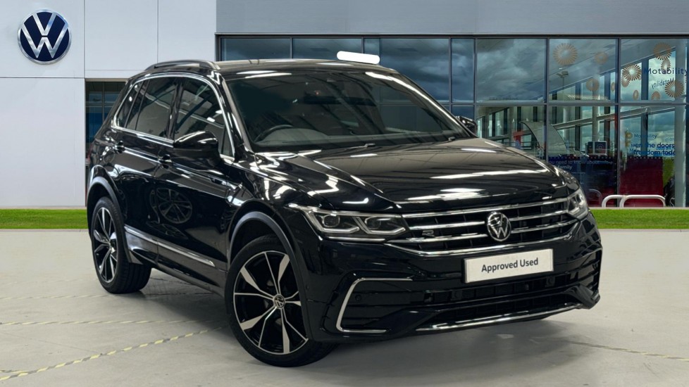 Volkswagen Tiguan listing photo