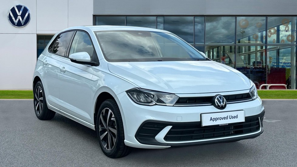 Volkswagen Polo listing photo