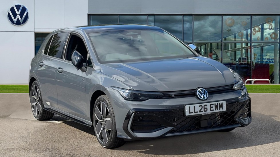 Volkswagen Golf listing photo