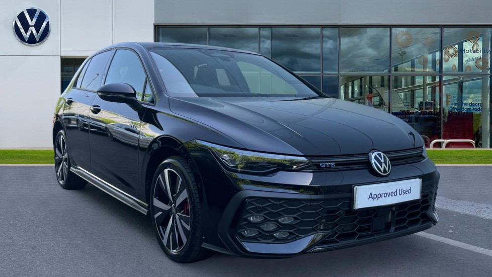 Volkswagen Golf listing photo