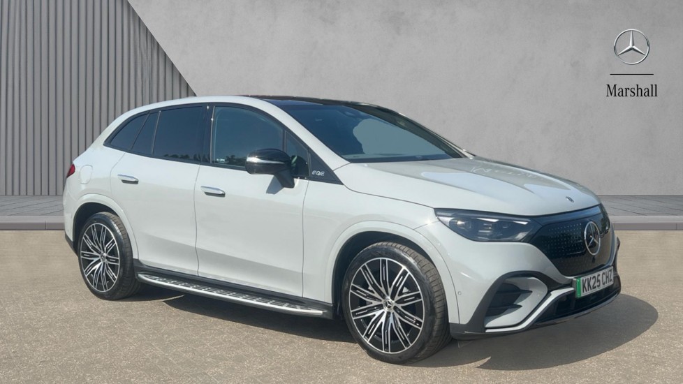 Mercedes-Benz EQE listing photo