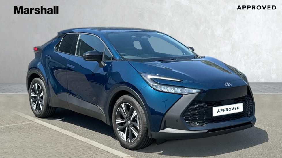 Toyota C-HR listing photo