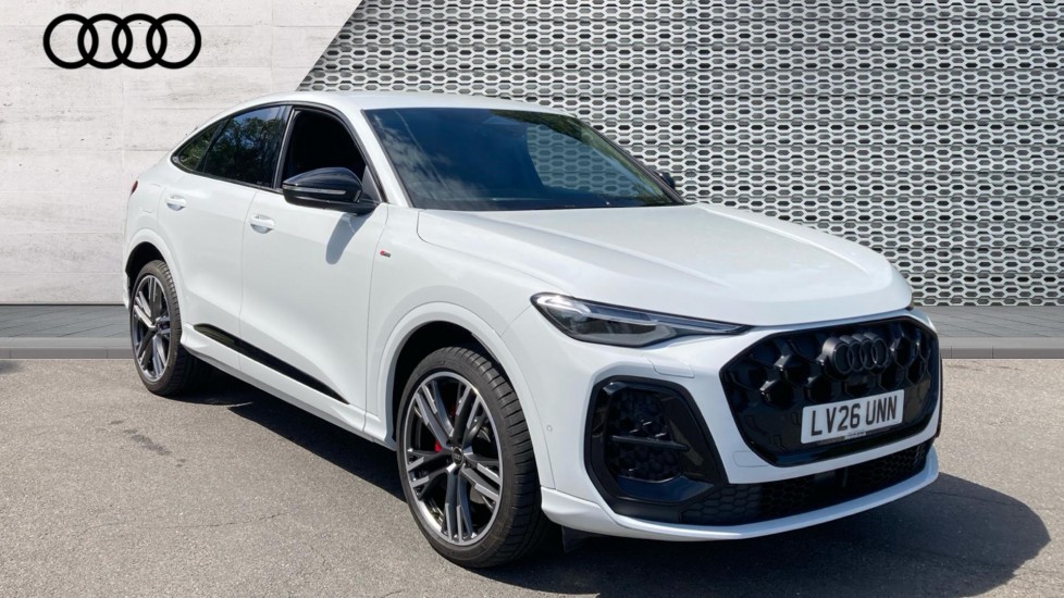 Audi Q5 listing photo
