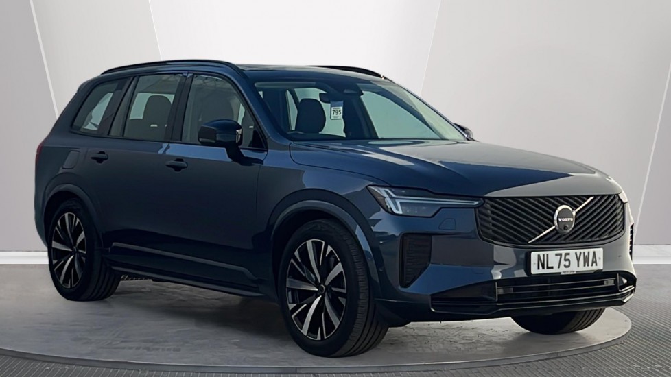 Volvo XC90 listing photo