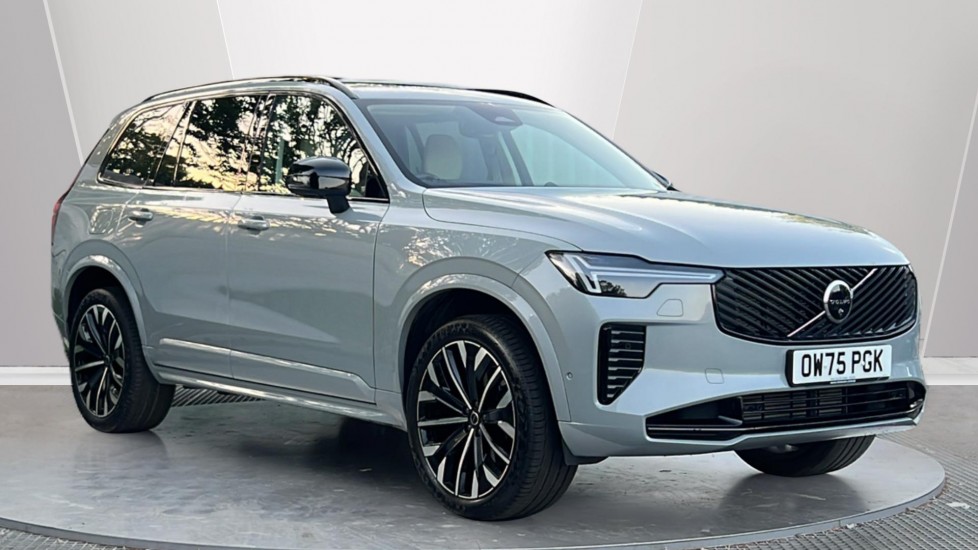 Volvo XC90 listing photo