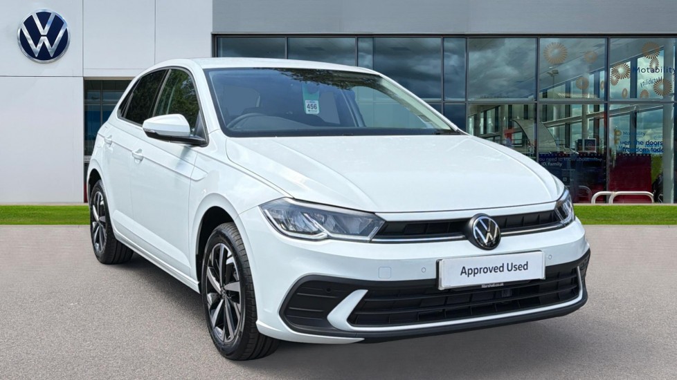 Volkswagen Polo listing photo