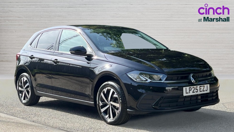 Volkswagen Polo listing photo