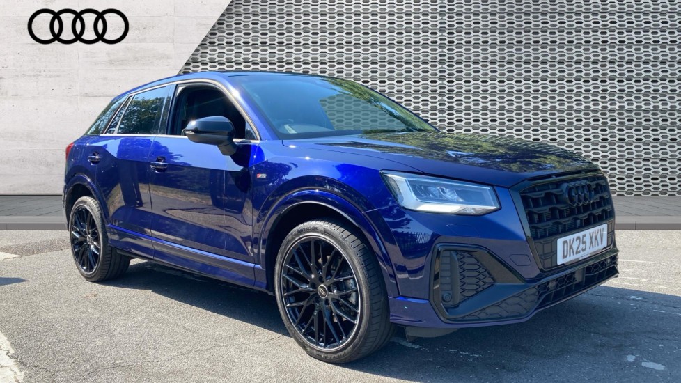 Audi Q2 listing photo