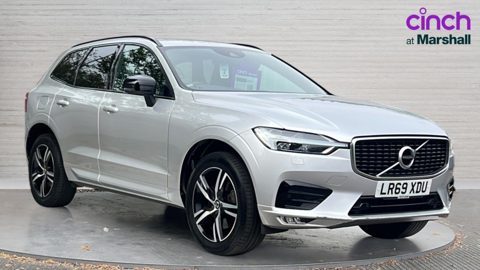Volvo XC60 listing photo