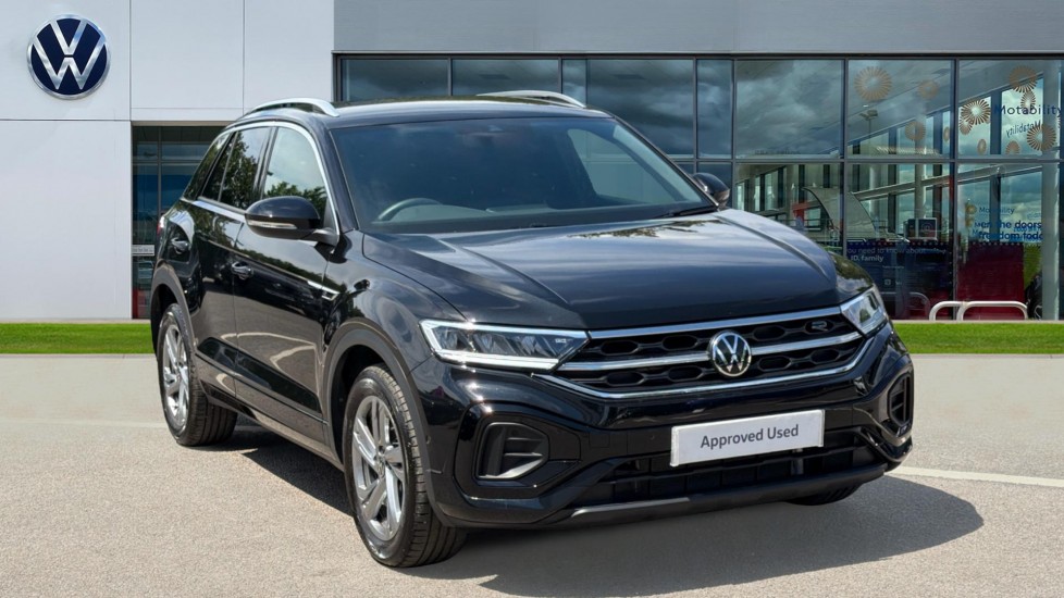 Volkswagen T-Roc listing photo