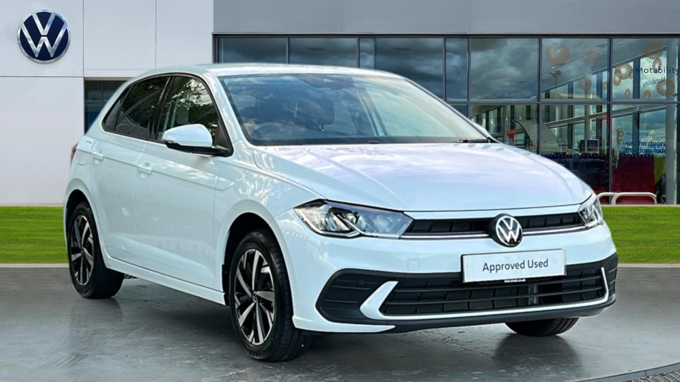 Volkswagen Polo listing photo