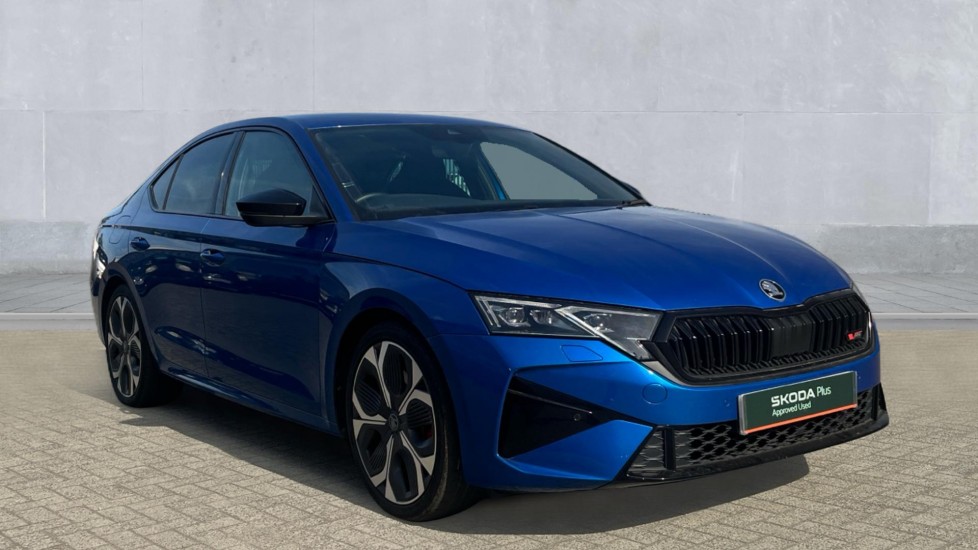 Skoda Octavia listing photo