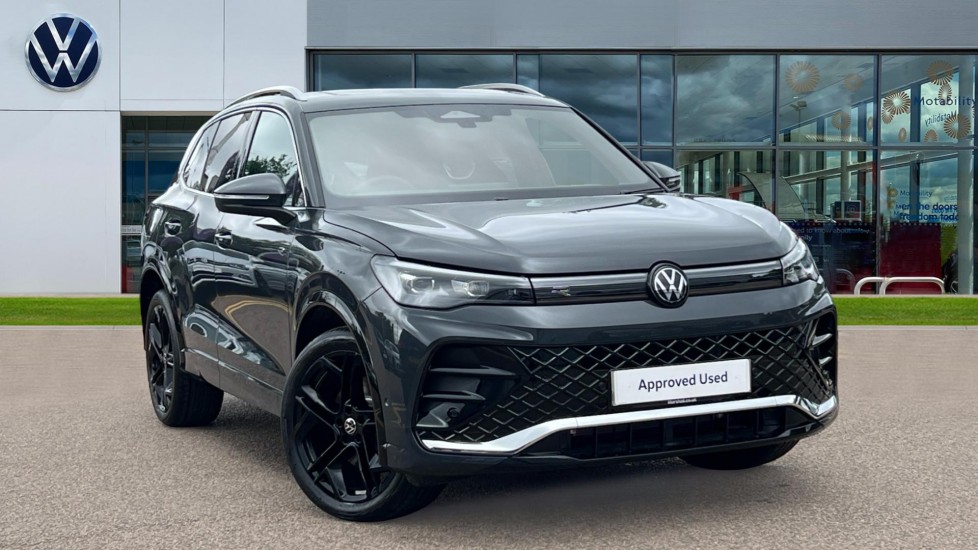 Volkswagen Tiguan listing photo