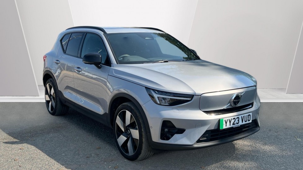 Volvo XC40 listing photo