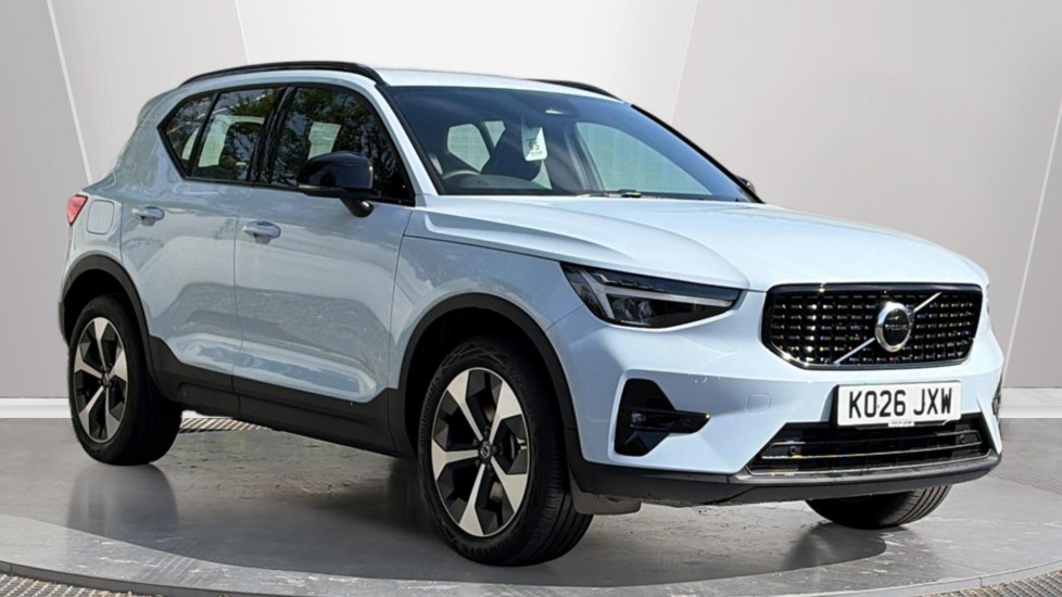 Volvo XC40 listing photo