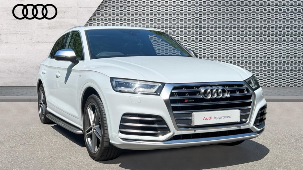 Audi Q5 listing photo