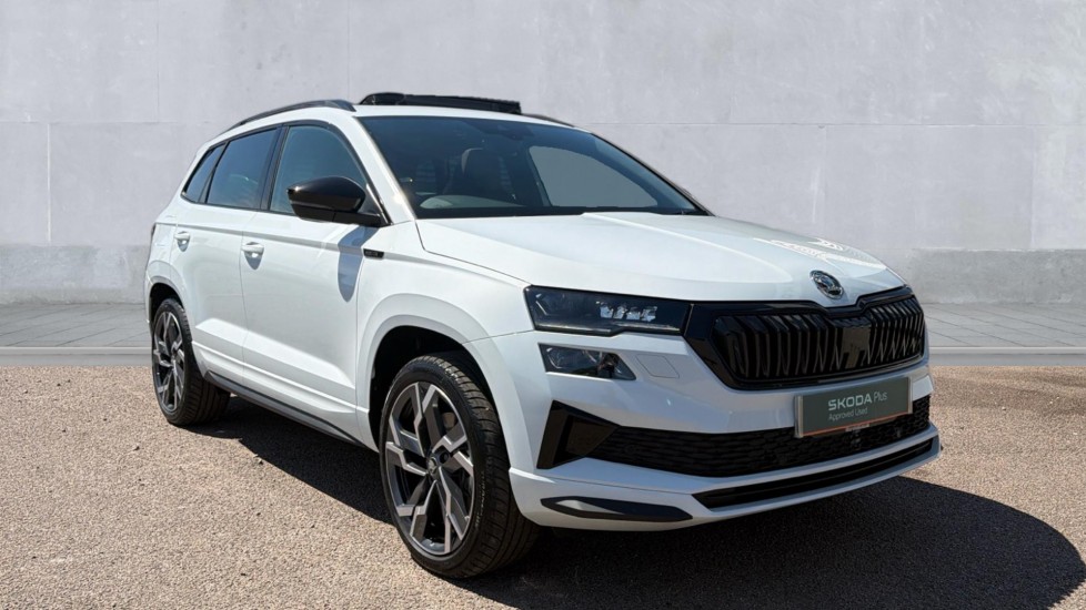 Skoda Karoq listing photo