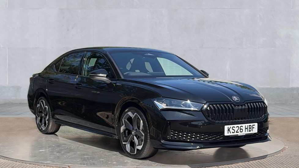 Skoda Superb listing photo