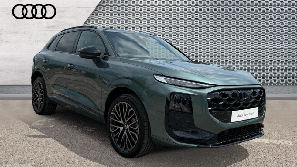 Audi Q3 listing photo